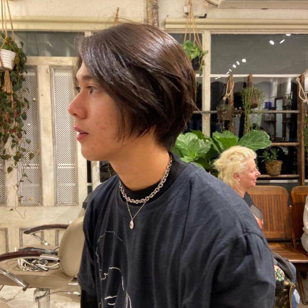 Iqbaal Ramadhan (instagram.com/iqbaal.e)