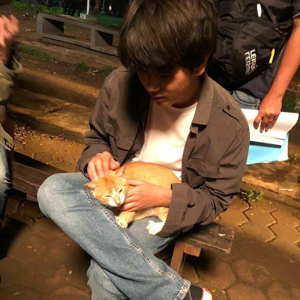 Iqbaal Ramadhan (instagram.com/iqbaal.e)