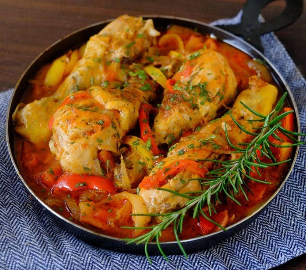 poulet basquaise (instagram.com/satitchen)