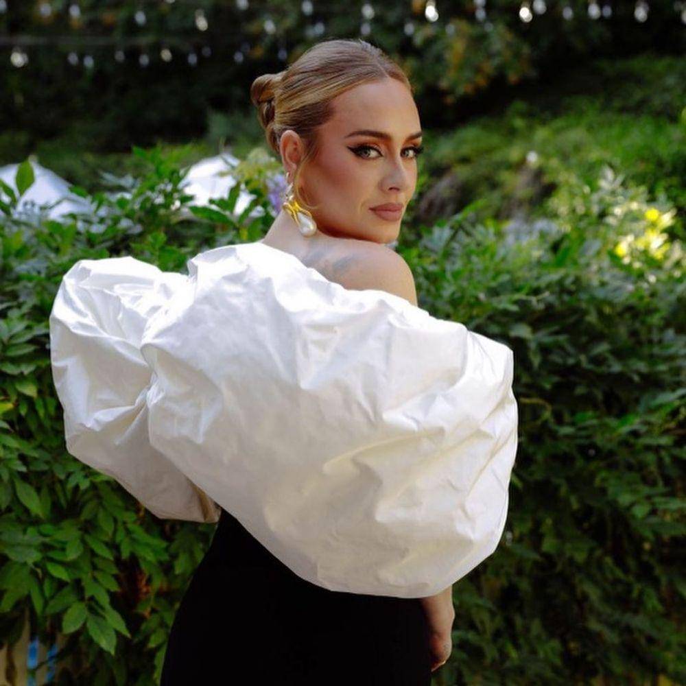 Adele (instagram.com/adele)