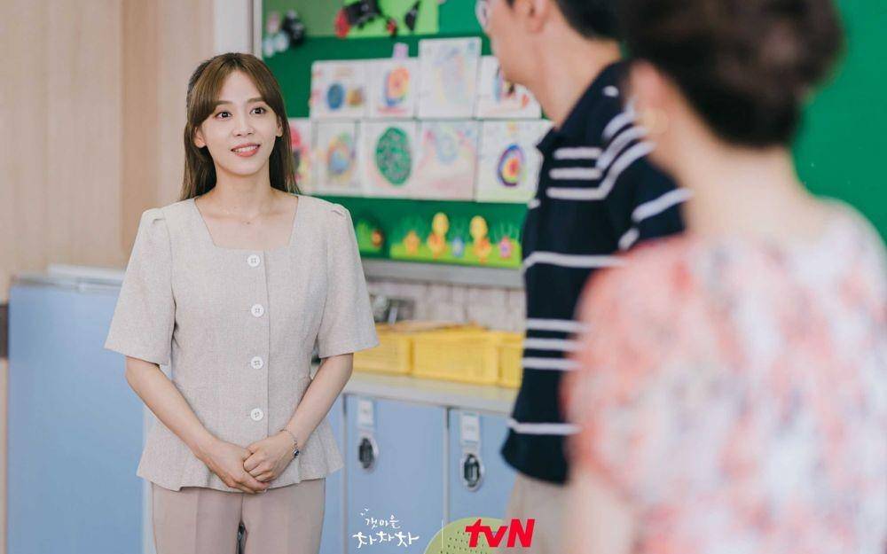 Hong Ji Hee di drama Hometown Cha-Cha-Cha (Dok. tvN)
