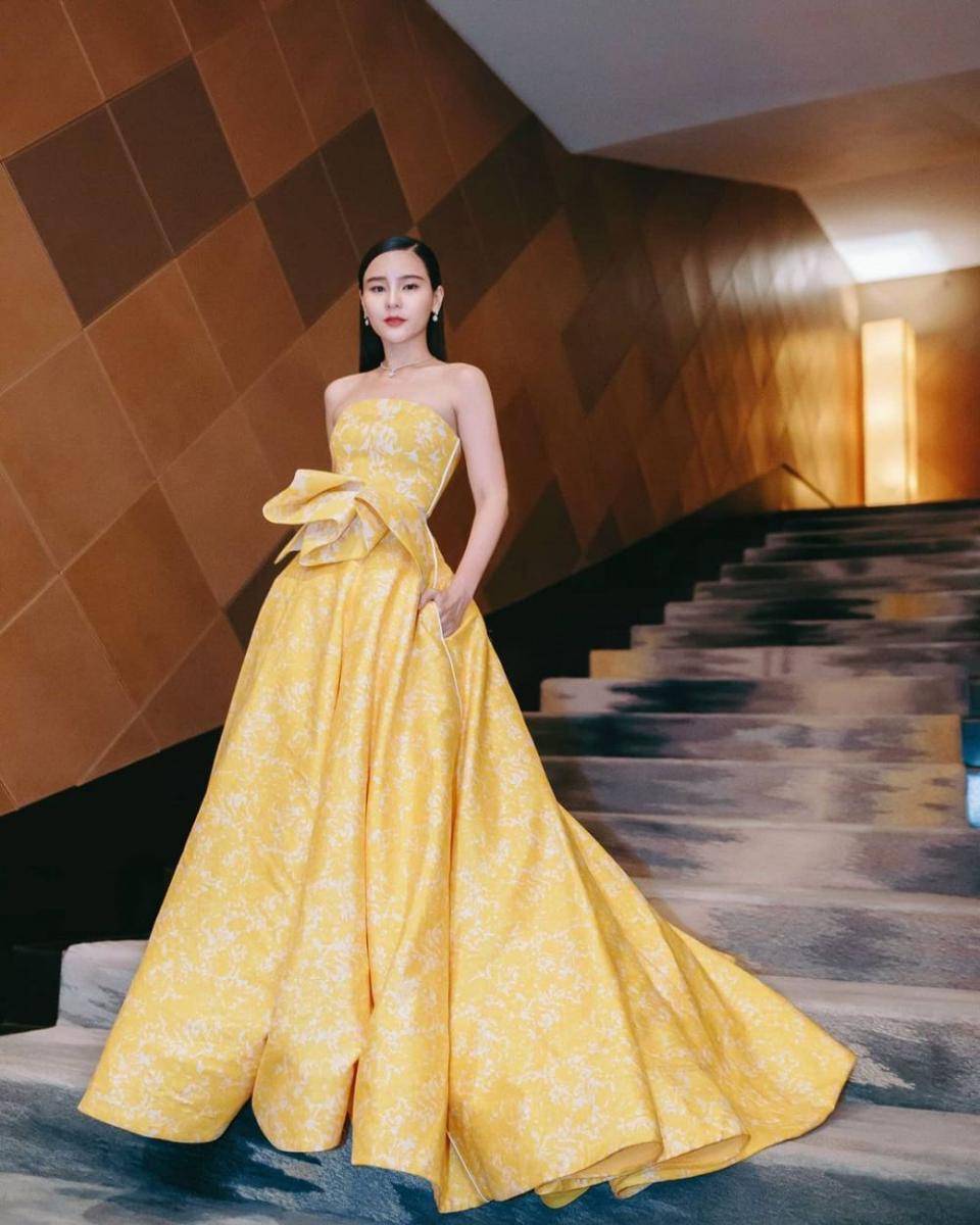 Aom Sushar (instagram.com/aom_sushar)