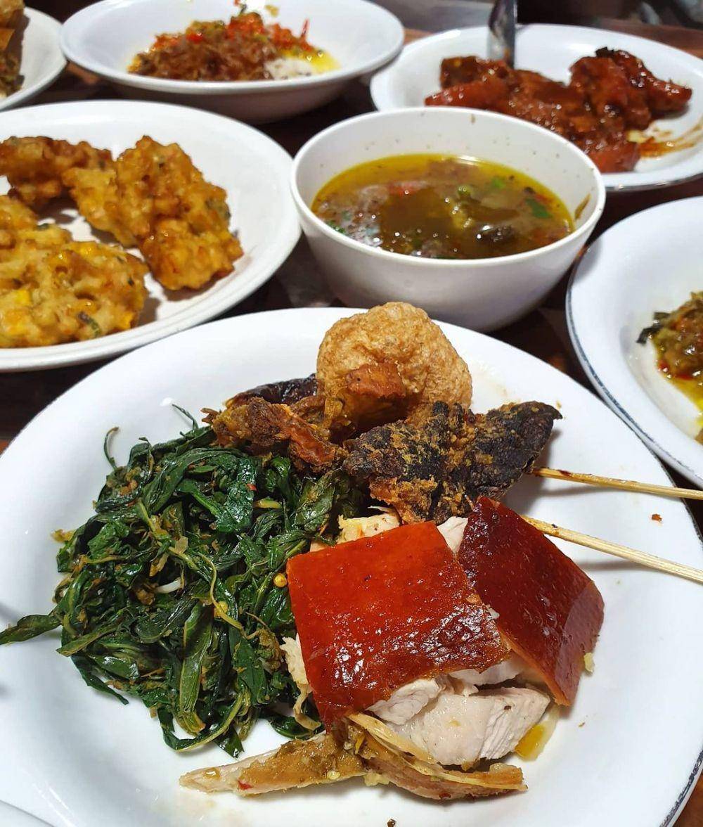 Babi Guling Candra (instagram.com/raja.makan)