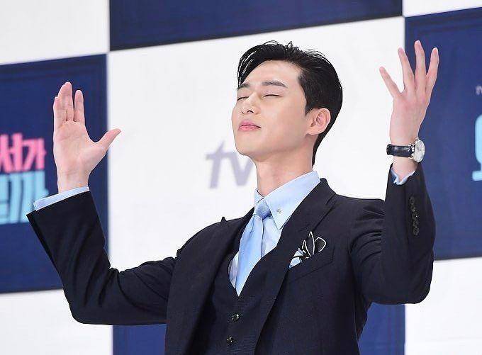 Park Seo Joon di prescon What's Wrong With Secretary Kim? (instagram.com/bn_sj2013)