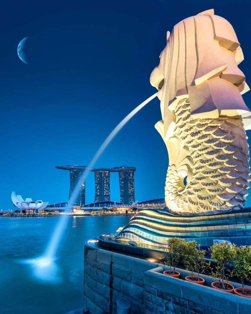 Patung Merlion, Singapura (instagram.com/semixposed)