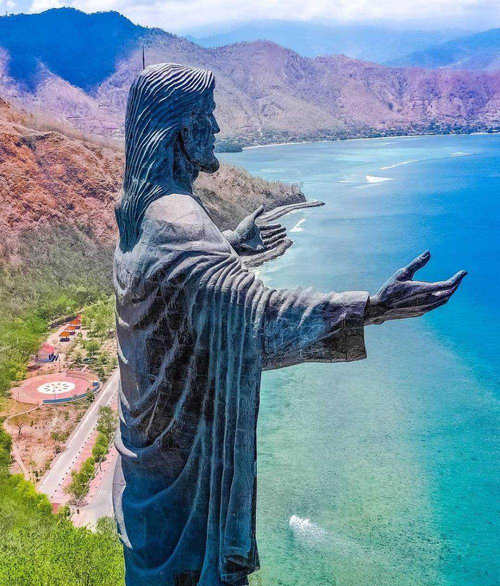 Cristo Rei, Timor Leste (instagram.com/travellingwithworld)