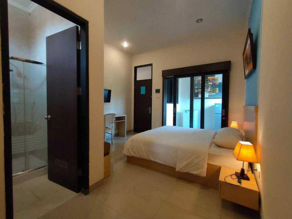Jim's Residence (instagram.com/jims.residence)
