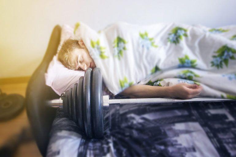 Mau Tidur Pulas? Hindari Olahraga 2 Jam Sebelum Tidur, Ini Alasannya!
