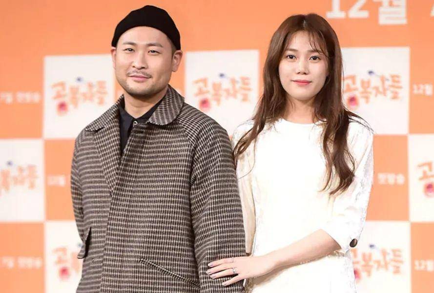 Mithra Jin Epik High dan Kwon Da Hyun (soompi.com)