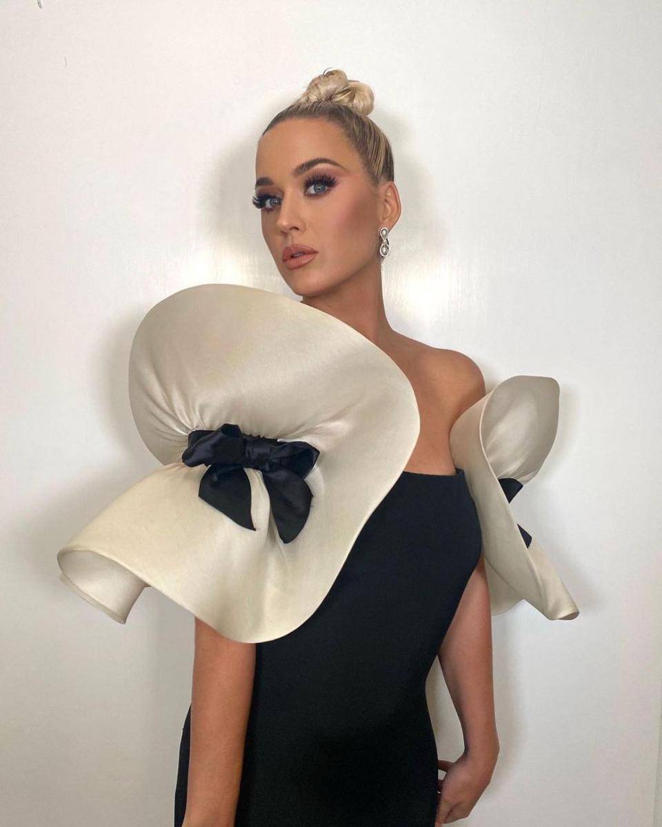 Katy Perry (instagram.com/katyperry)