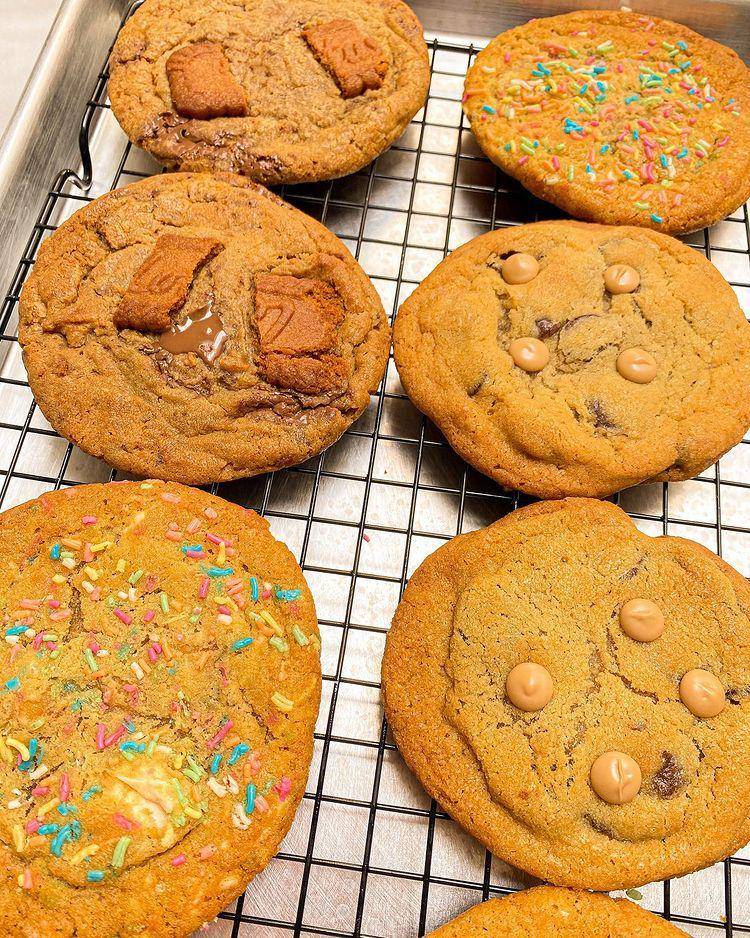 Cookies (instagram.com/delishka.jkt)