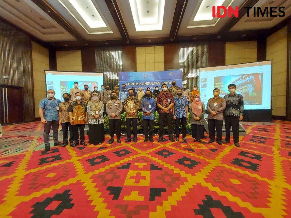 Forum konsultasi publik Dinas Penanaman Modal dan Perizinan Terpadu Satu Pintu (DPMPTSP) Kota Balikpapan. (IDN Times/Hilmansyah)