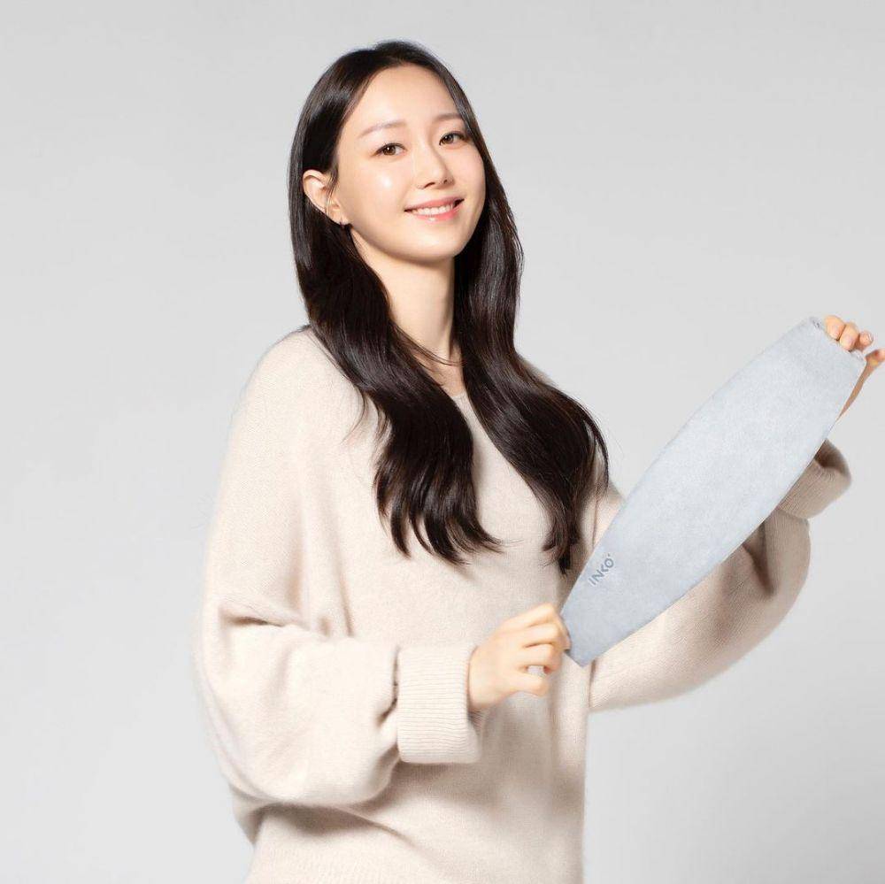 Lee Yoo Young (instagram.com/__youyoung__)