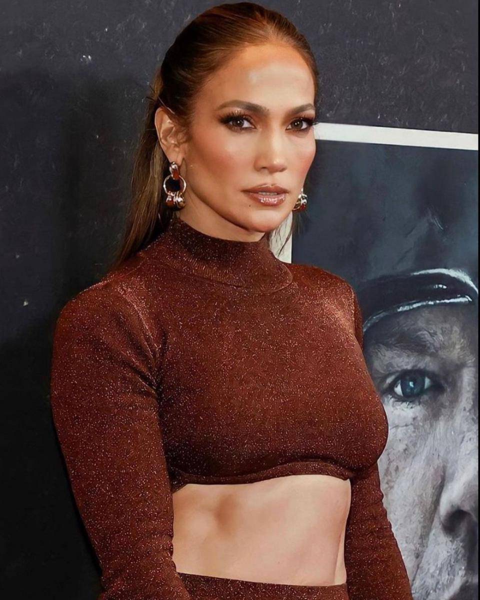 Jennifer Lopez (instagram.com/jlo)