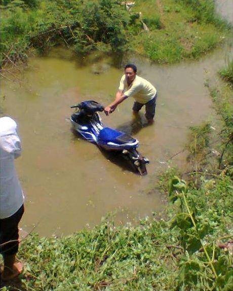 potret terjebak di tempat umum (instagram.com/wkwkland_real)
