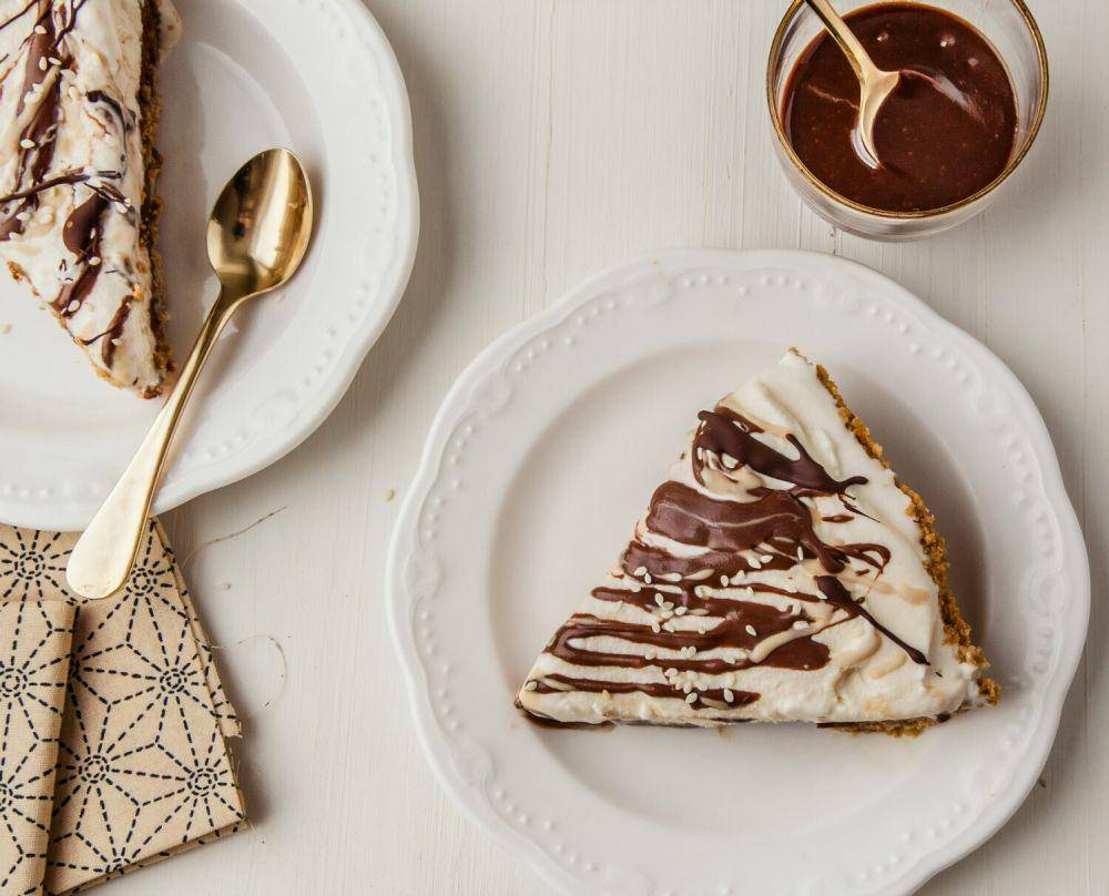 ilustrasi sajian dari bavarian cream (unsplash.com/Dilyara Garifullina)