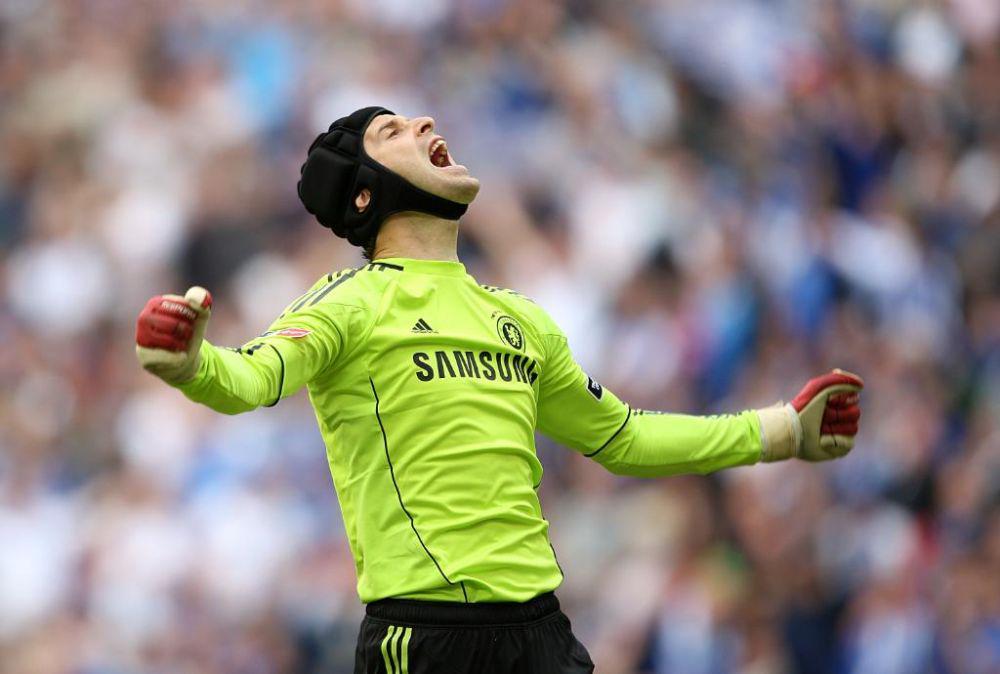 Potret Petr Cech saat masih jadi kiper Chelsea (twitter.com/deadlinedaylive)