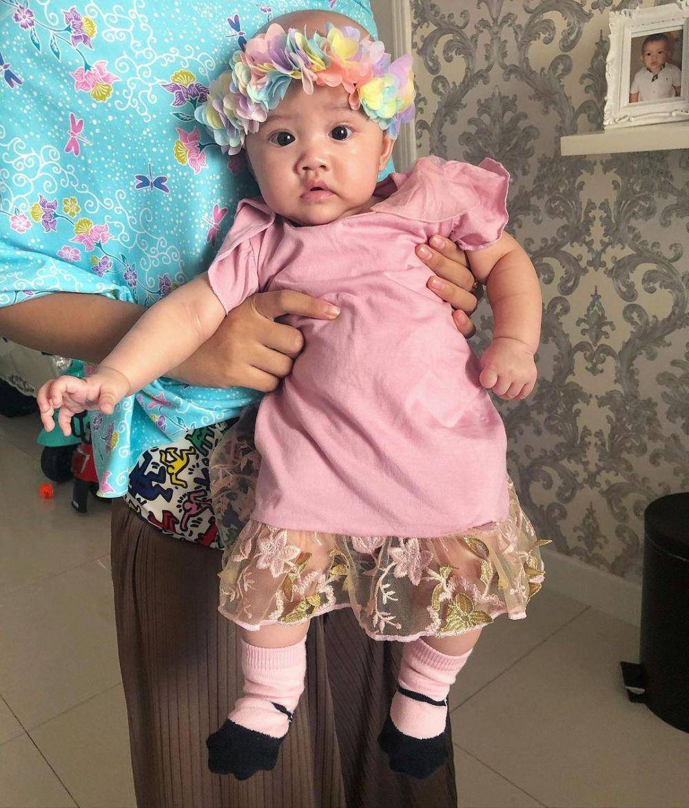 Queency Alleluai Narang (instagram.com/itskeziakaramoy)