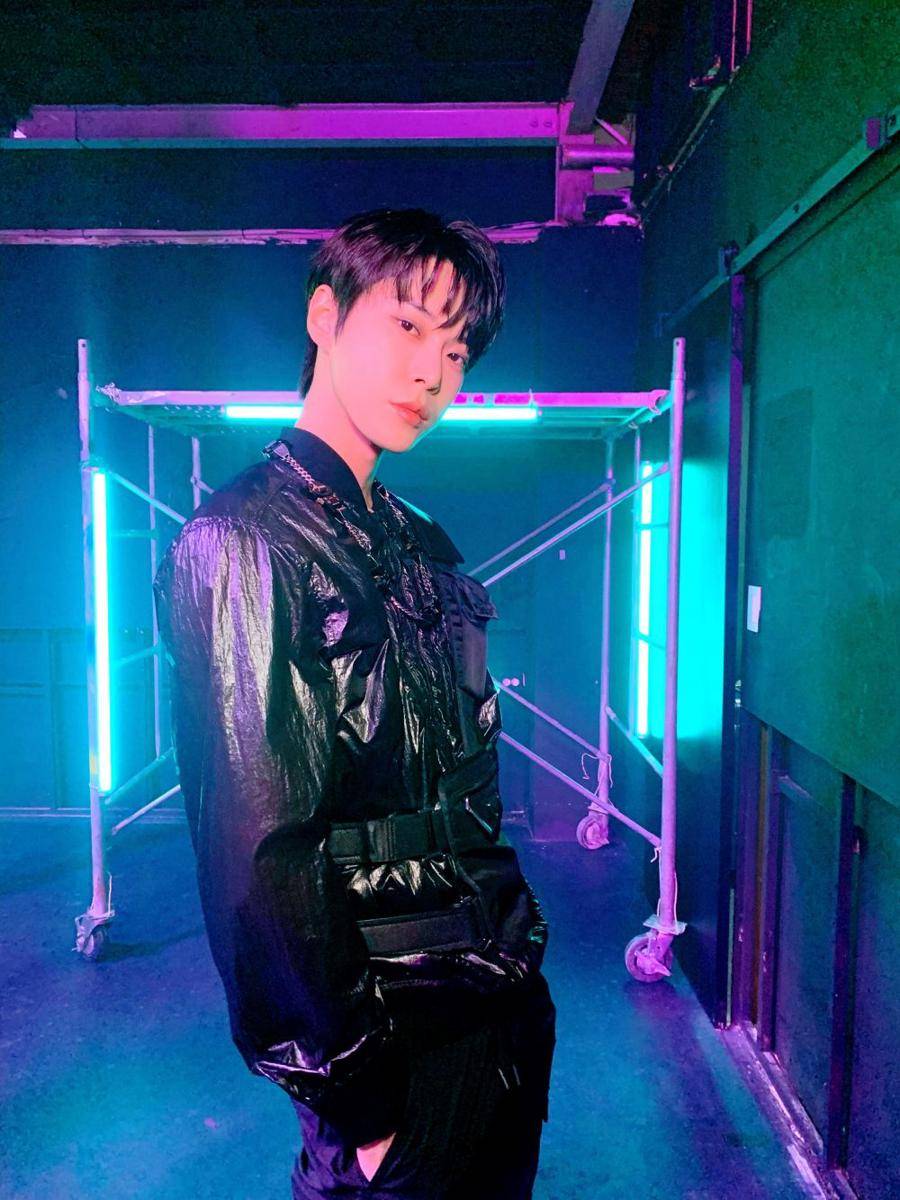 Doyoung NCT (twitter.com/NCTsmtown_127)
