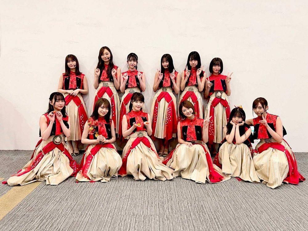 Nogizaka46 (twitter.com/nogizaka46)