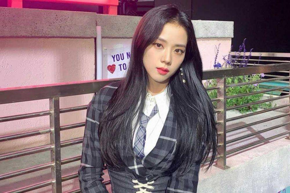 Jisoo BLACKPINK (instagram.com/sooyaaa__)