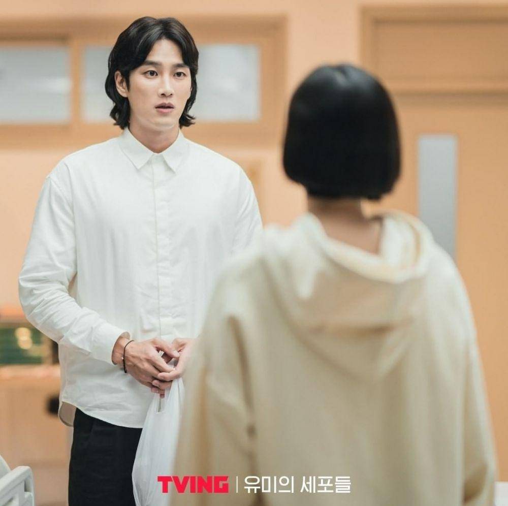 Momen kebersamaan Kim Go Eun dan Ahn Bo Hyun (instagram.com/tving.official)