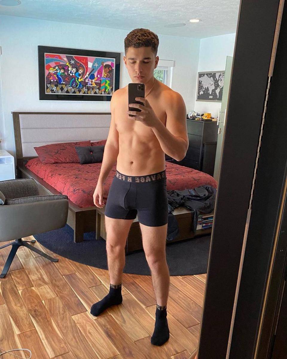 Austin Mahone (instagram.com/austinmahone)