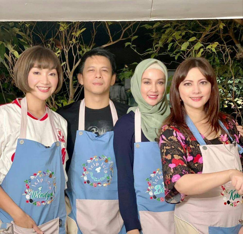 potret Ariel, Dina Lorenza, Windy, Cut Keke (instagram.com/dinalorenza1975)