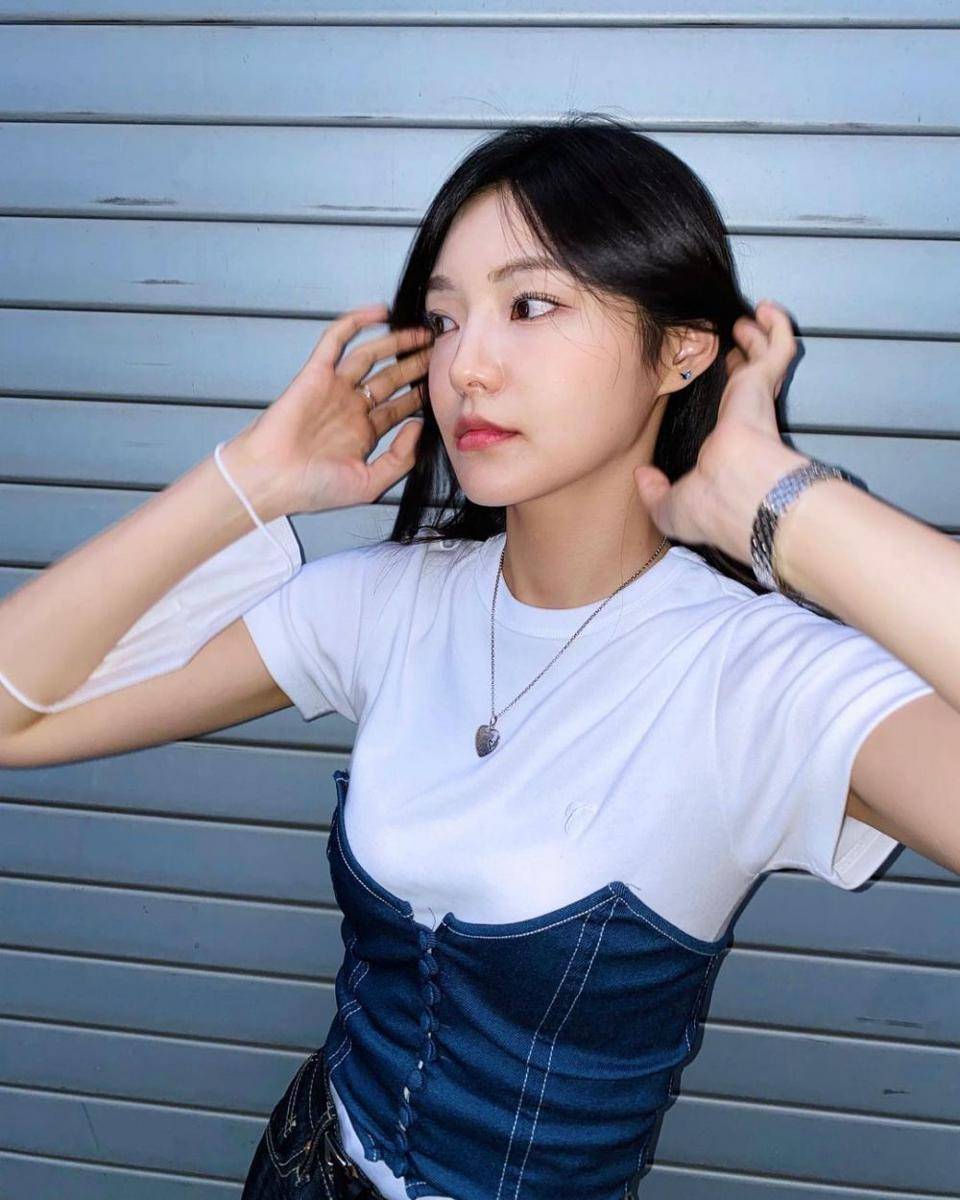 Han Chae Kyung (instagram.com/sweetchaekyung)