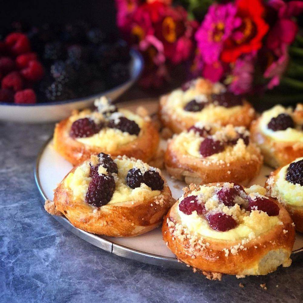 Koláče, kue khas Republik Ceko (instagram.com/agatacharvatova)