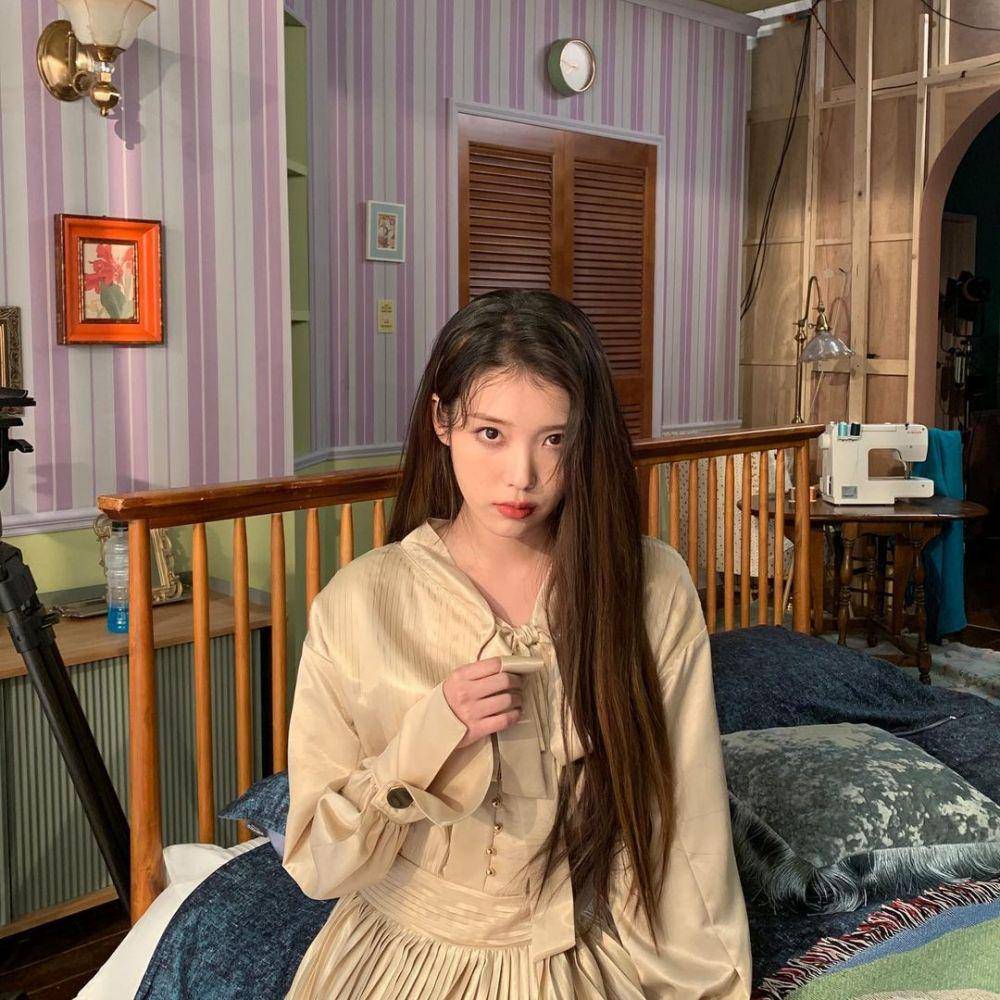 IU (instagram.com/dlwlrma)
