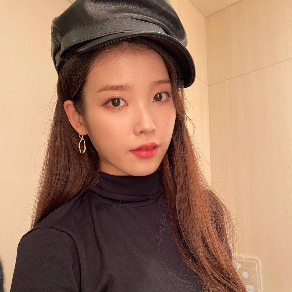 potret IU (instagram.com/dlwlrma)
