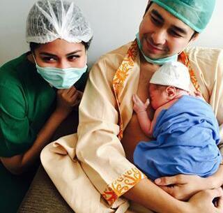 potret lawas Nagita melahirkan (Twitter.com/FamilyRANS_FC)