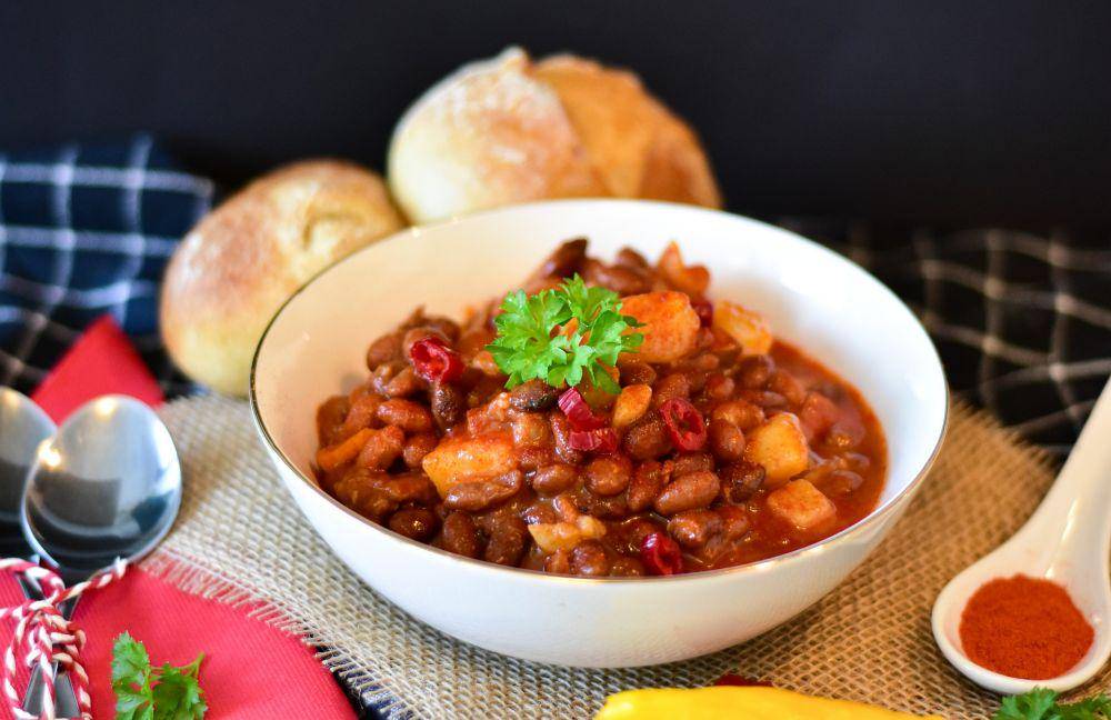 ilustrasi olahan goulash (pixabay.com/RitaE)