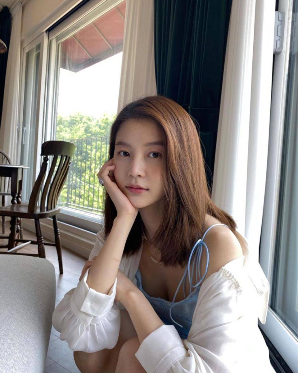 Im Hyun Joo (instagram.com/im_hyeonzzu)