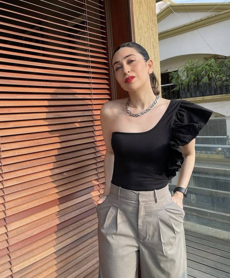 Karisma Kapoor (instagram.com/therealkarismakapoor)