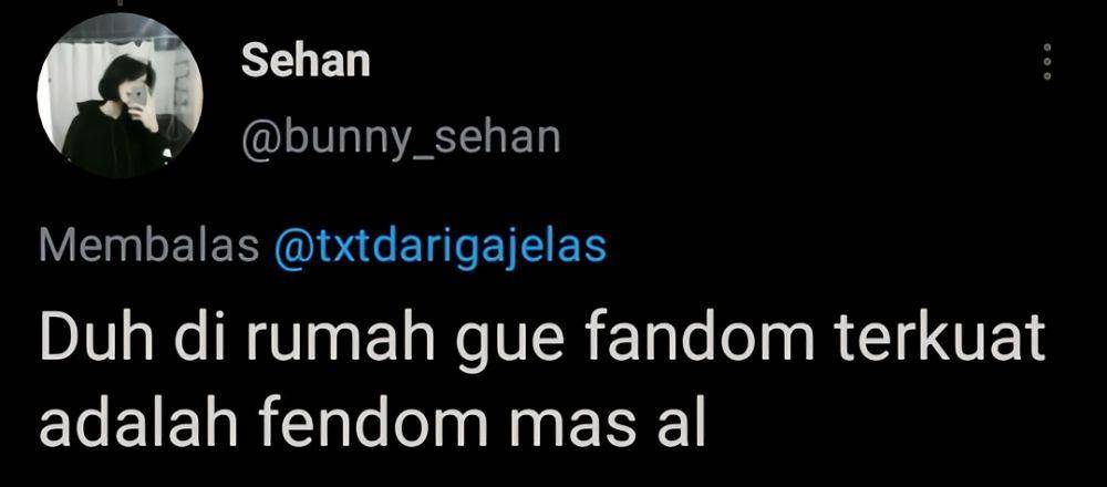 tweet lucu jika mengganggu emak-emak nonton (twitter.com/bunny_sehan)