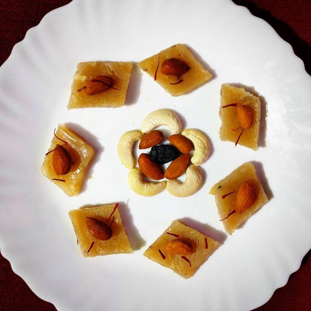 Haalbai (instagram.com/sharadalohit)