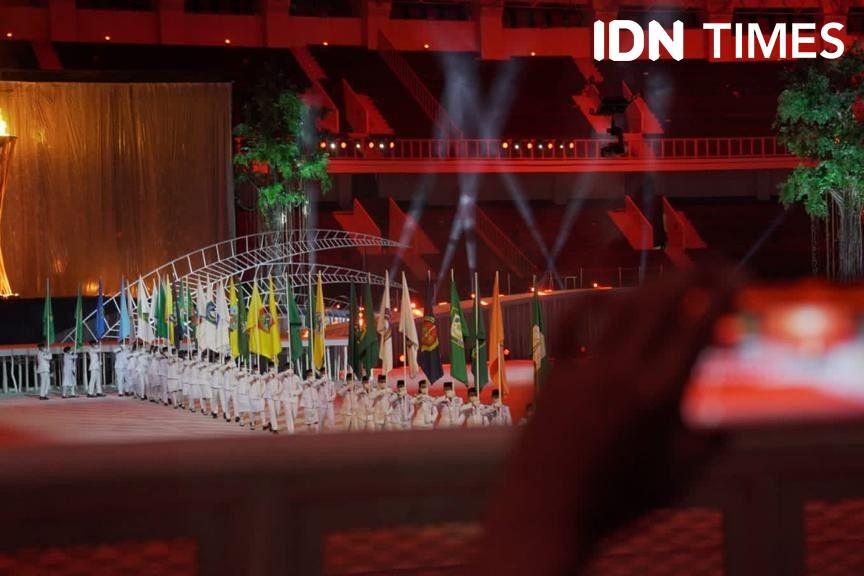 Kemeriahan upacara penutupan PON XX Papua 2021 di Stadion Lukas Enembe, Kabupaten Jayapura pada Jumat (15/10/2021). (IDN Times/Tata Firza).