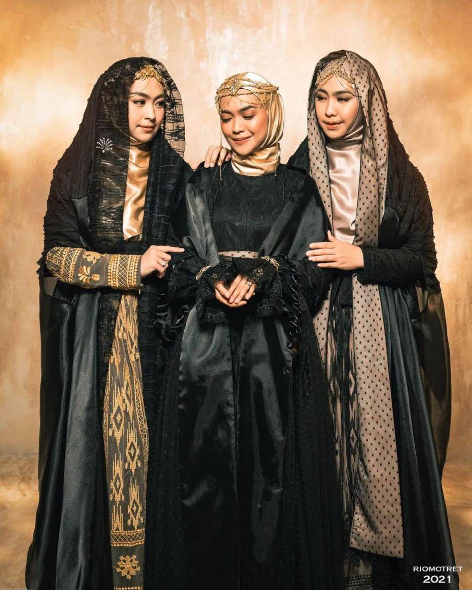 Ria Ricis, Oki Setiana Dewi, dan Shindy Kurnia (Instagram.com/riomotret/)