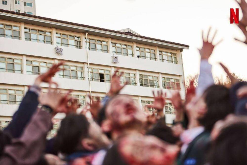 cuplikan adegan drama All of Us Are Dead (instagram.com/netflixkr)