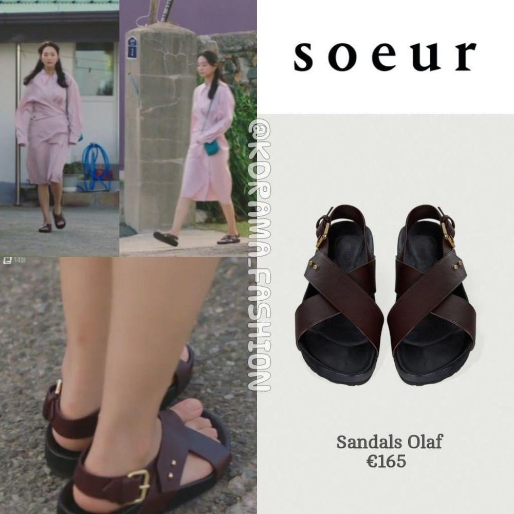harga sandal Shin Min Ah di Hometown Cha-Cha-Cha (instagram.com/kdrama_fashion)