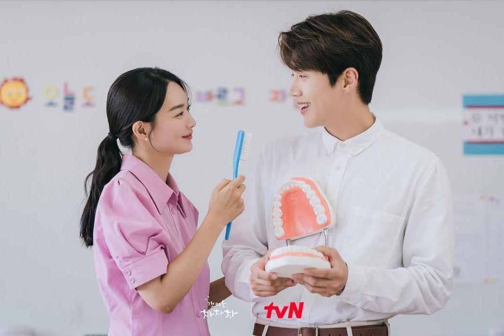 5 Alasan Kamu Harus Nonton KDrama Hometown Cha-Cha-Cha