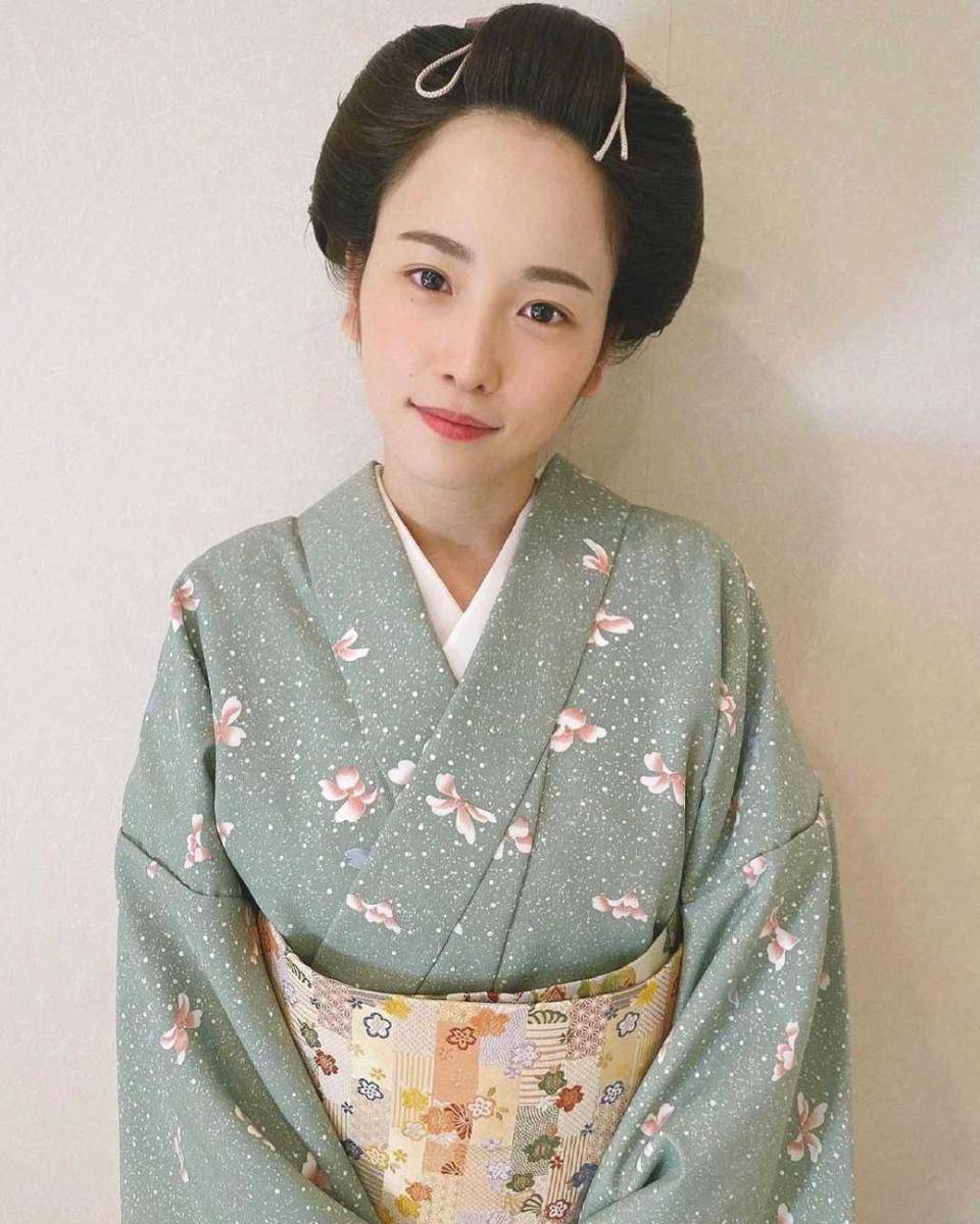 Rina Kawaei (instagram.com/rina_kawaei.official)