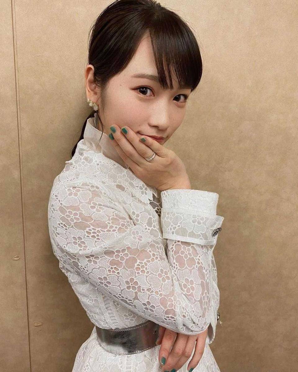 Rina Kawaei (instagram.com/rina_kawaei.official)