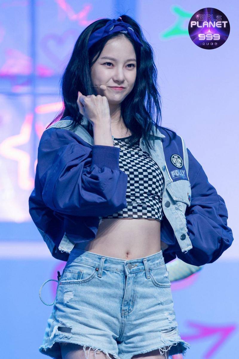 Choi Yu Jin (twitter.com/_girlsplanet999)