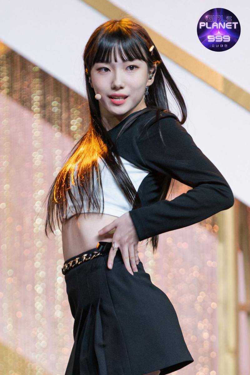 Seo Young Eun (twitter.com/_girlsplanet999)