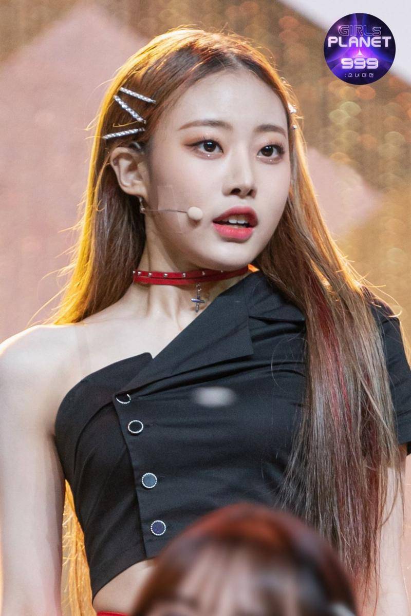 Kim Su Yeon (twitter.com/_girlsplanet999)