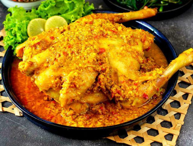 7 Makanan Khas Bali Paling Populer di Kalangan Wisatawan, Favorit!