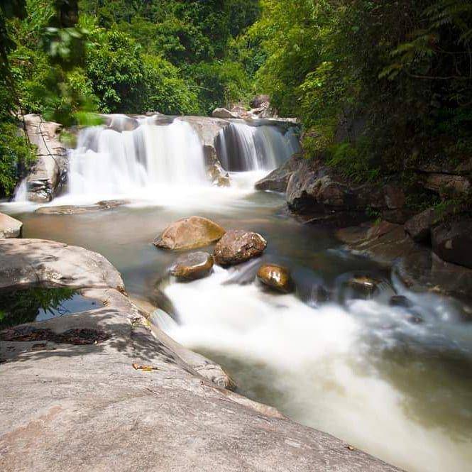 Air Terjun Lata Kertas (instagram.com/senokperutofficial)